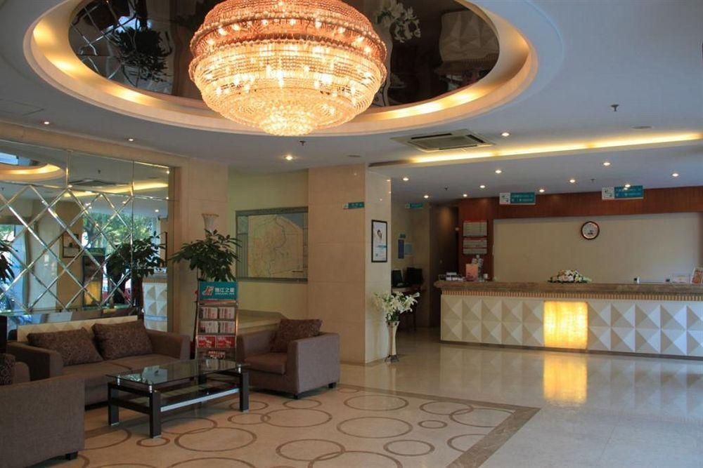 Jingjiang Inn Shanghai Baoyang Pier Экстерьер фото