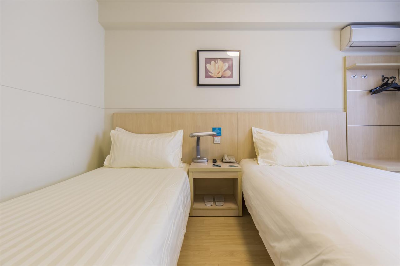 Jingjiang Inn Shanghai Baoyang Pier Экстерьер фото