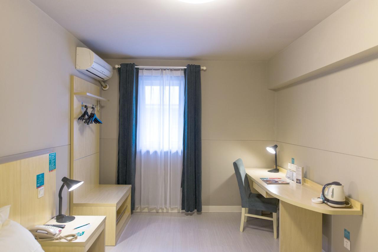 Jingjiang Inn Shanghai Baoyang Pier Экстерьер фото